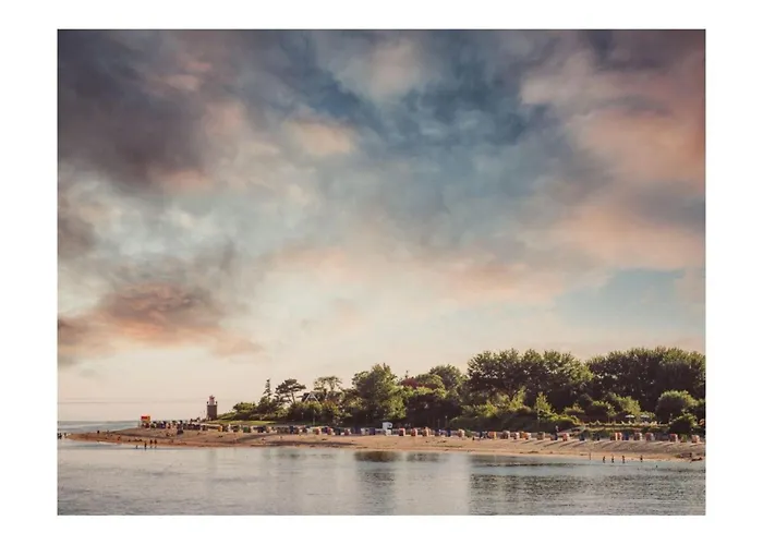 In Wyk With Swimming Pool Дом отдыха Вик-ауф-Фёр